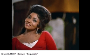 près des remparts de Séville