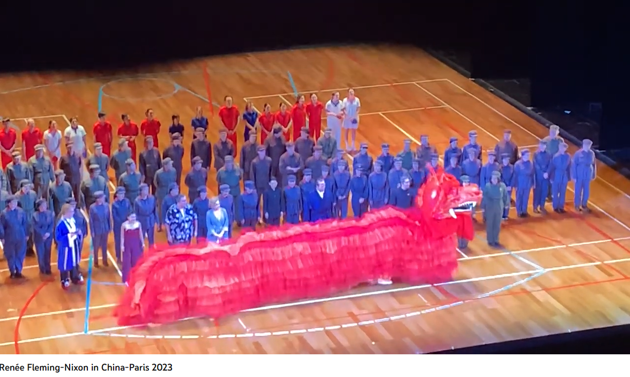 Adams Nixon in china saluts Dudamel